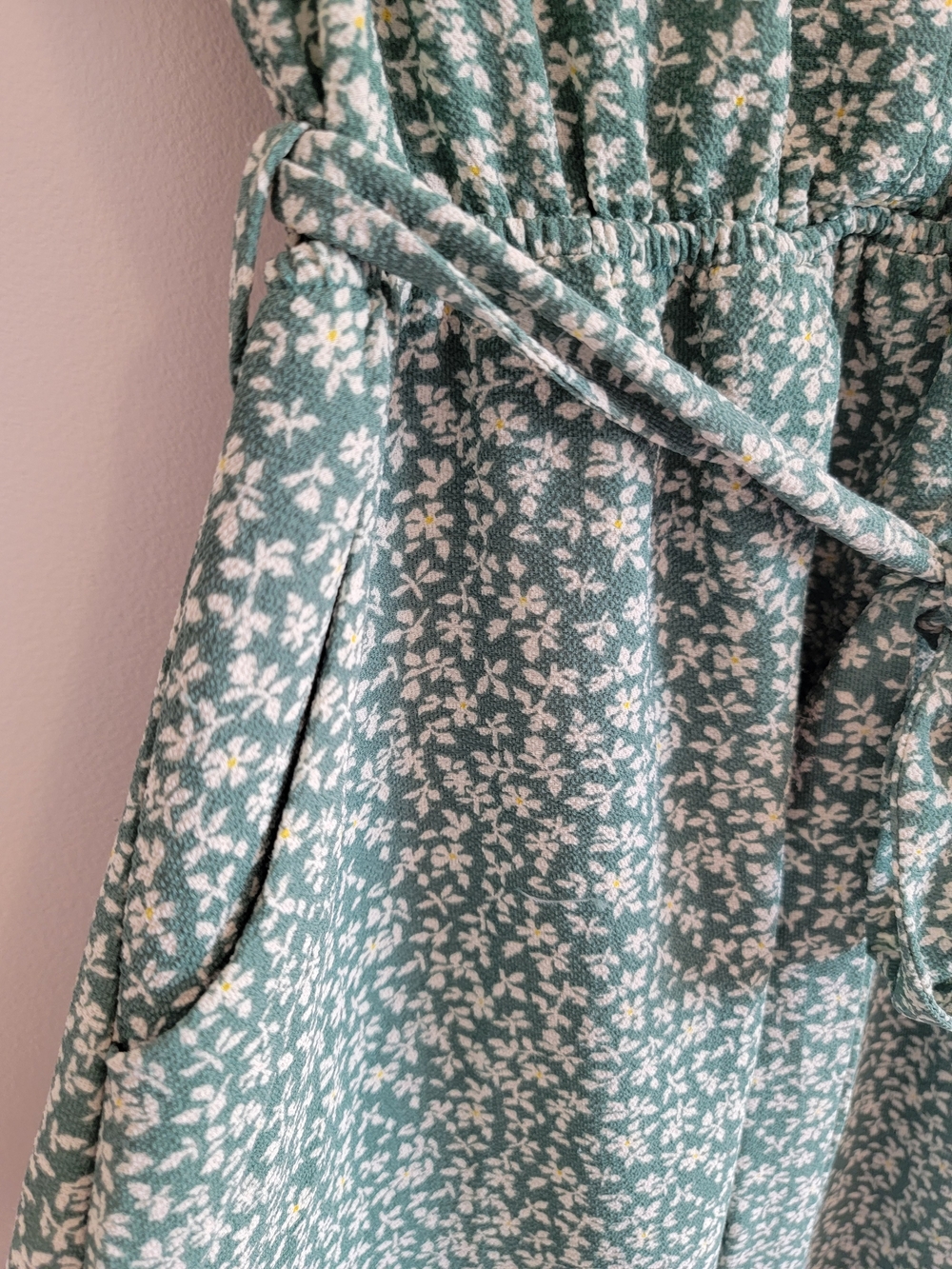 Monteau Green Floral Tie-Waist Midi Dress - Picture 3 of 5